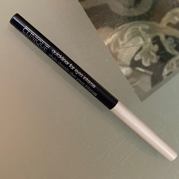Clinique quick liner for eyes intense: 01 intense black. - Picture 1 of 2